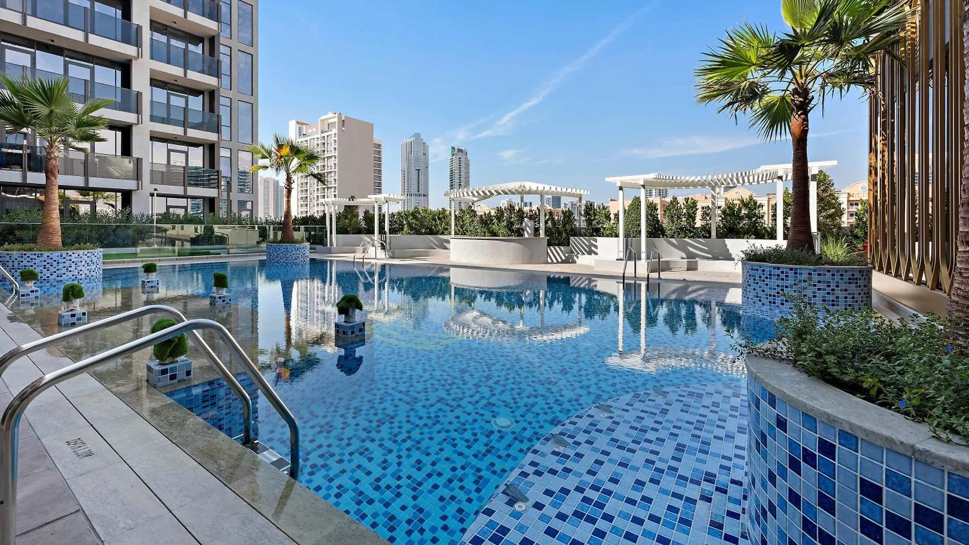 Silkhaus Spacious Studio In Jvc With Modern Furniture Dubai Emirados Árabes Unidos